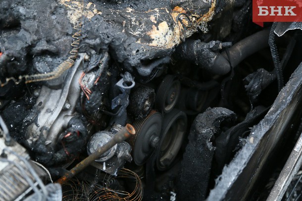 За ночь в городах Коми сгорели четыре иномарки
