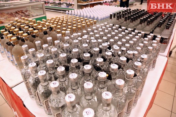 Сыктывкарцев наказали за кражу алкоголя из «Магнита» и склада «СЛВЗ»