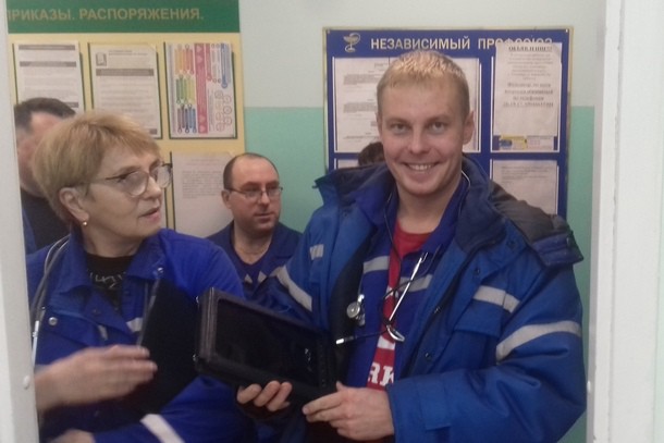 Медиков скорой помощи в Сыктывкаре вооружили планшетами