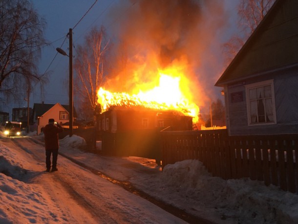 В МЧС назвали причину пожара в сыктывкарском доме