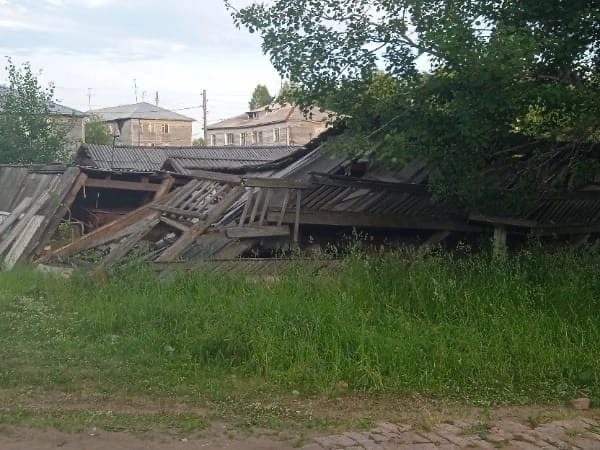 Народный корреспондент: «В Кослане по ошибке снесли неаварийный дом»