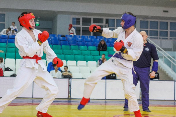 В Сыктывкаре открылись республиканские соревнования по рукопашному бою