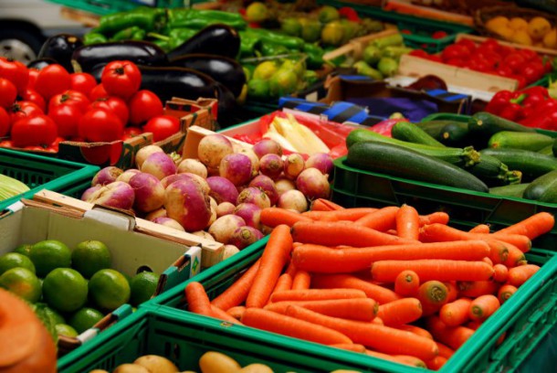 Цены на овощи в России снизились в марте впервые за историю наблюдений