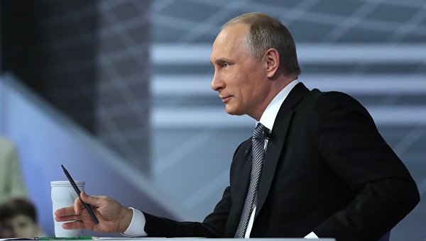 Путин: Информация об офшорах достоверна, но за ней видны некраснеющие уши заказчика