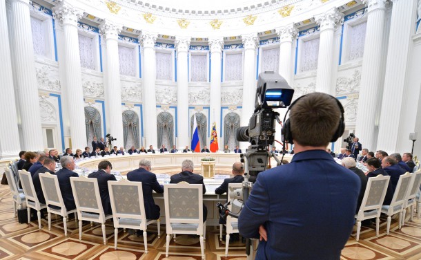Сергей Гапликов принял участие в заседании комиссии при президенте России