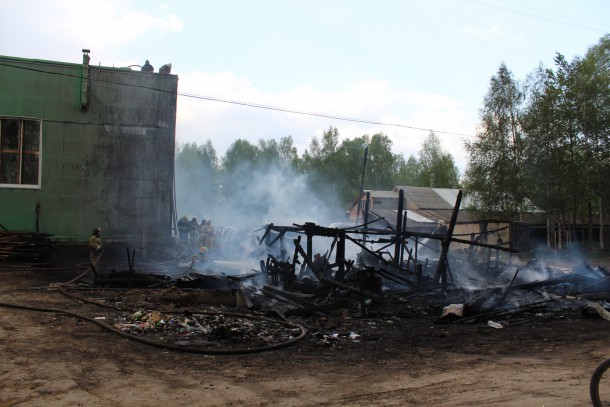 Минспорта Коми посчитает затраты на ремонт обгоревшего СКЦ в Лесозаводе