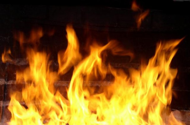 Народный корреспондент: «На Лесопарковой в Сыктывкаре – большой пожар» 