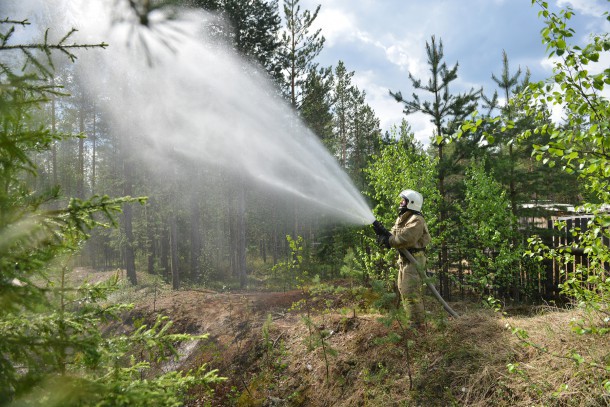 В Коми к тушению лесных пожаров привлечены дополнительные силы и средства
