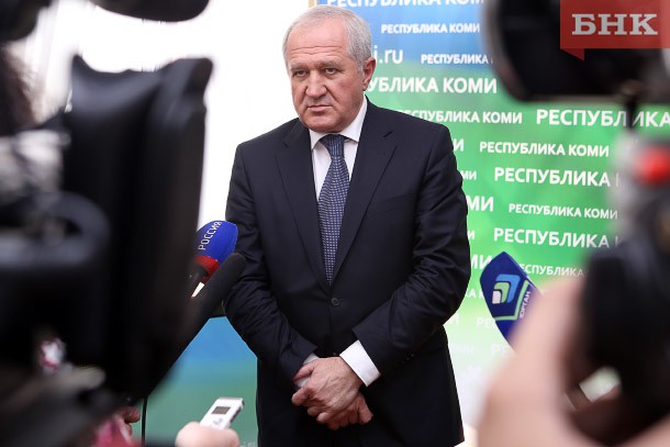 Владимир Булавин освобожден от должности полпреда президента в СЗФО