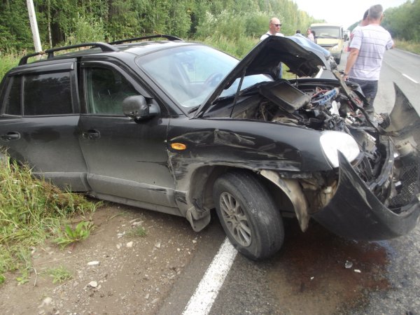 ДТП в Коми: травмированы пассажиры и водитель