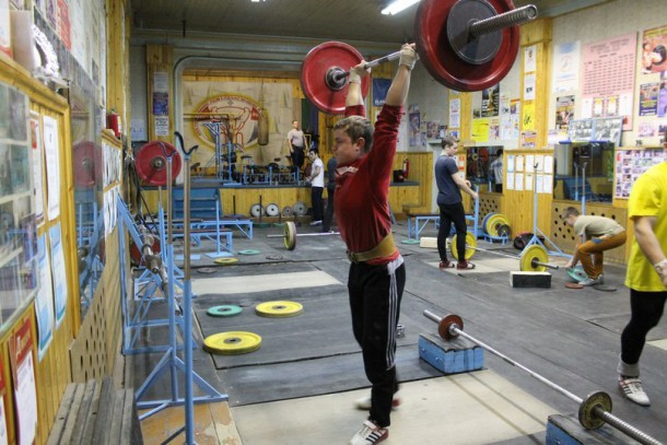 Краснозатонские атлеты вынуждены тренироваться в Сыктывкаре
