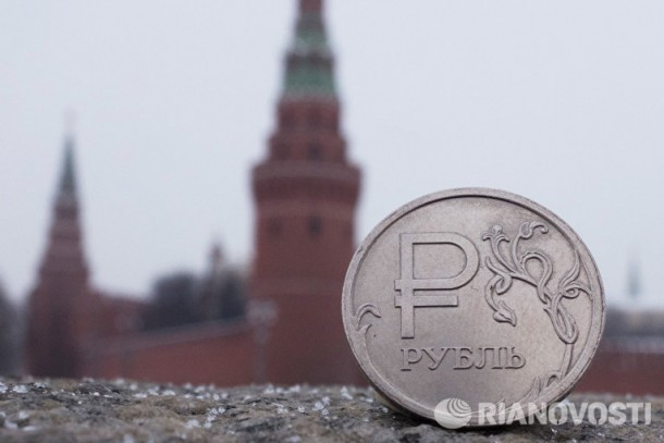 Bloomberg рассказал о судьбе рубля в случае отмены санкций