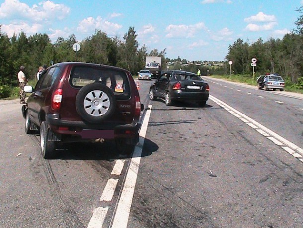 В Прилузье водитель Volkswagen Polo не уступил дорогу встречному автомобилю