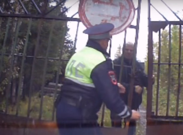 В Сосногорске отец и сын за сопротивление полиции получили по 2 и 2,5 года лишения свободы