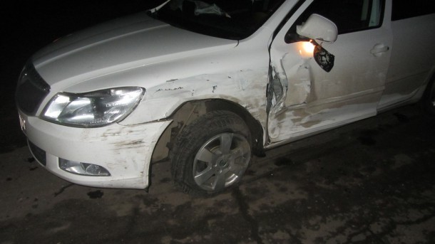 В Сыктывдинском районе нетрезвый водитель врезался в иномарку и сбил пешехода