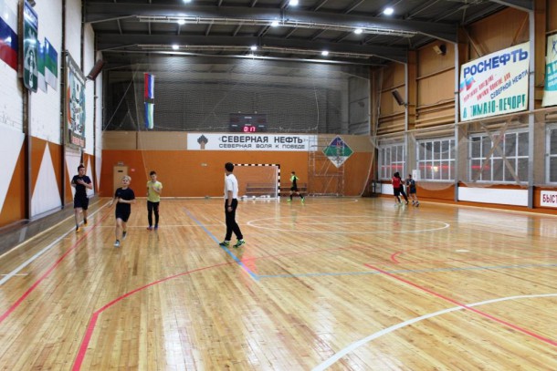 В культурно-спортивном комплексе Усинска открыли отреставрированный спортзал