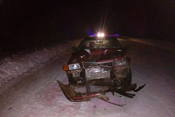 В Усть-Вымском районе из-за невнимательности водителя пострадали его пассажиры