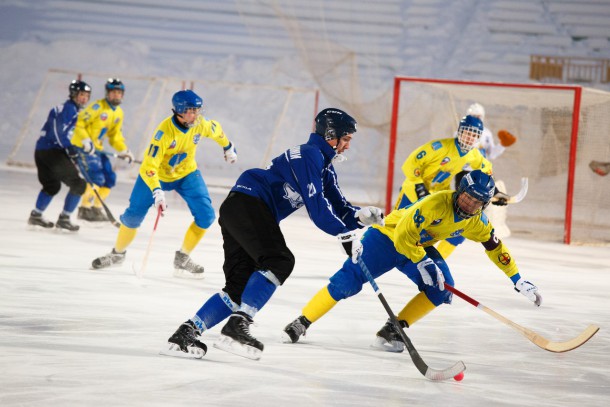 СШОР №1 и «Волга-2» в Высшей лиге России по хоккею с мячом обменялись победами
