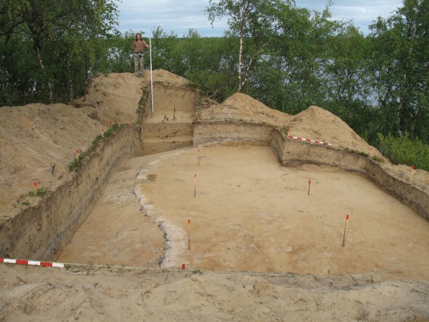 Археологи завершили раскопки поселения Югорская сопка