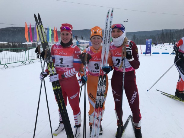 Ольга Царева и Илья Порошкин стали первыми в спринте в Хакасии