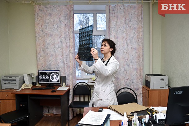 Врач-пульмонолог Оксана Андронова: «Лучшая профилактика пневмонии – вакцинация»