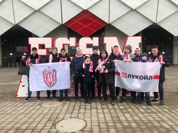 Чемпионы Усинской футбольной лиги посетили юбилейный матч «Спартак» – «Зенит»