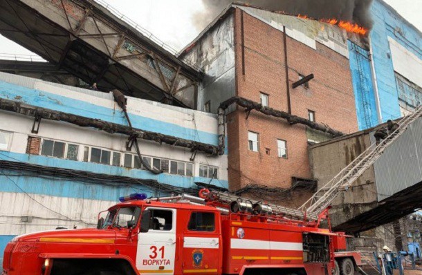 Пожар на фабрике шахты «Воркутинская» потушен