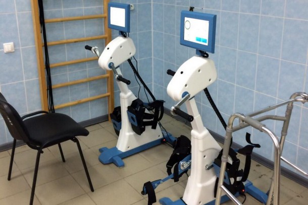 Сосудистый центр в Коми получил новое оборудование для восстановления пациентов после инсульта